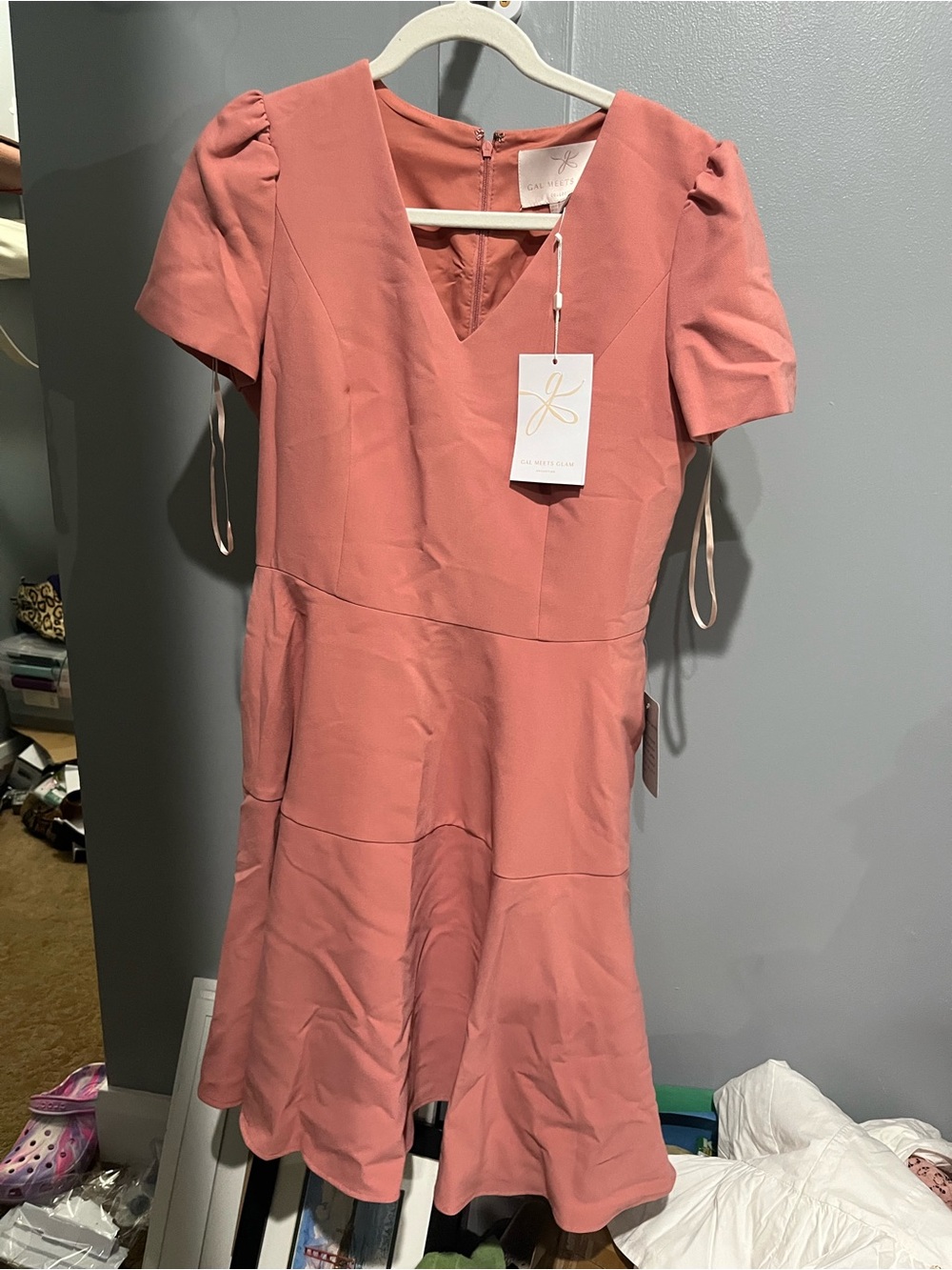 Gal Meets Glam V-Neck Short Sleeve A-Line Dress in Dusty Rose